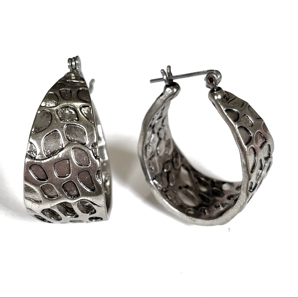 Vintage Textured Sterling Silver Earrings